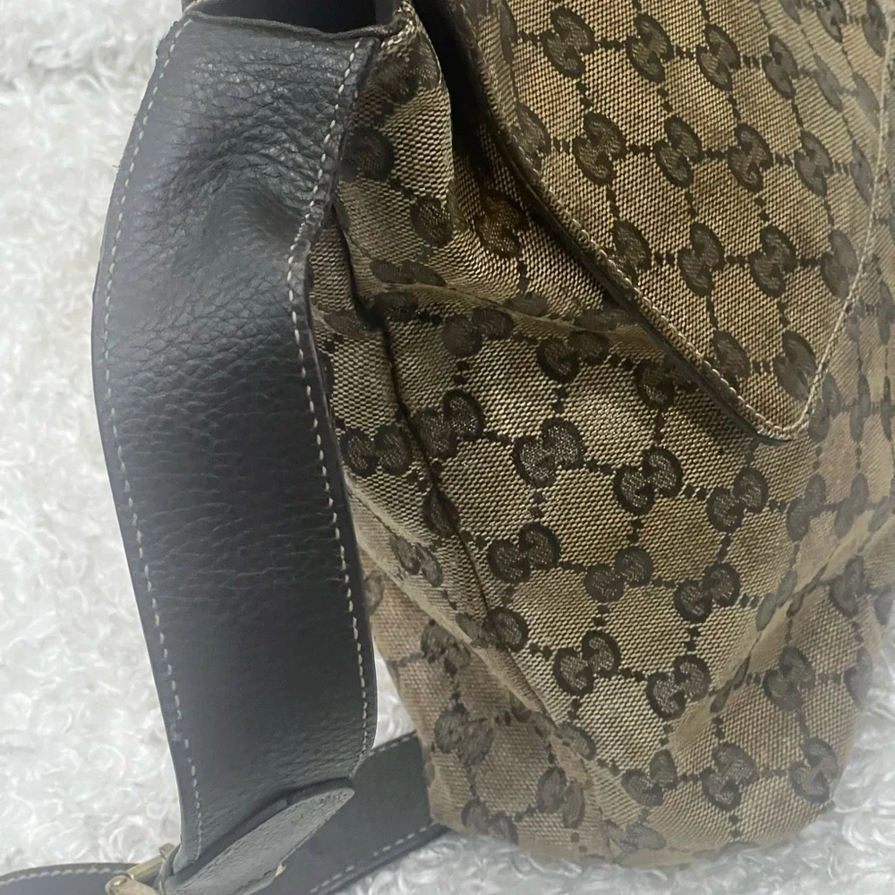 GUCCI Crystal Monogram Flap Messenger Bag Beige